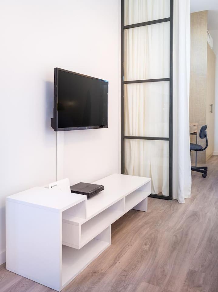 Syntagma Modern New Flat, Large Balcony With View Apartment Athens Ngoại thất bức ảnh